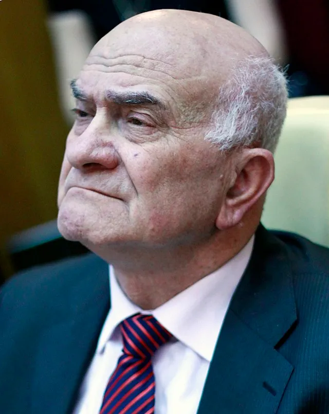 Ясин Евгений Григорьевич