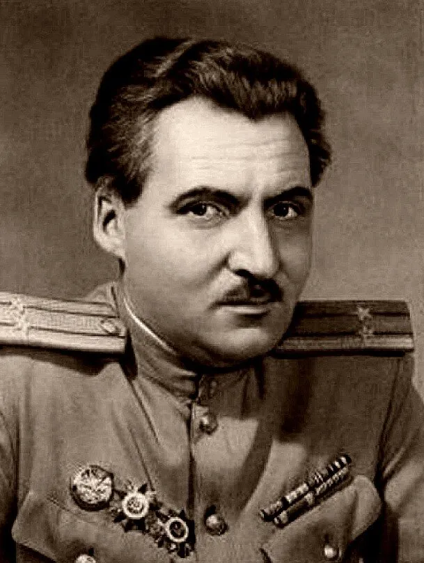 Симонов, Константин Михайлович
